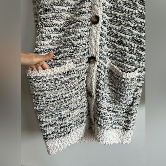 Altar’d State Buttoned Cardigan - Picture 2 of 7